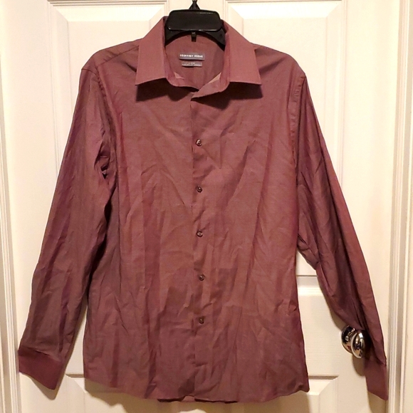 Geoffrey Beene Other - Geoffrey Beene Men's Button Down Rusted/Burgundy Long Sleeve - 15-15 1/2, 34/35M